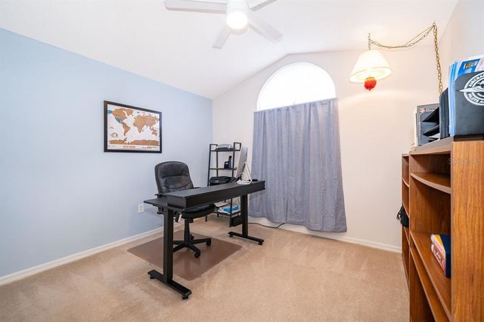 Image No.20-4 Bed Property for sale