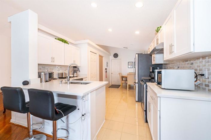 Image No.7-4 Bed Property for sale