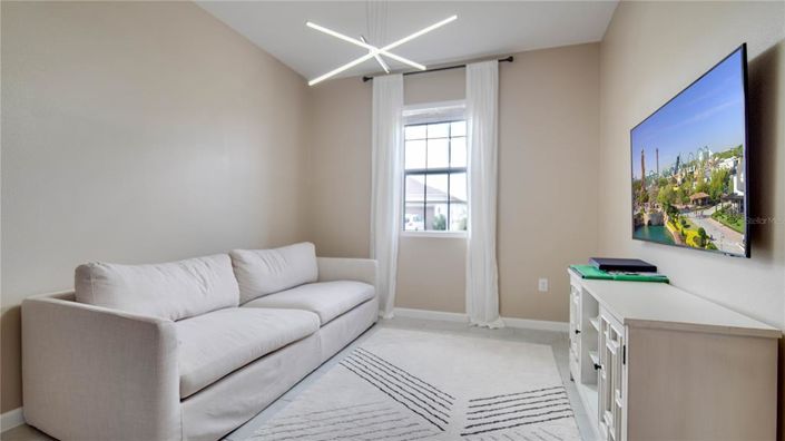 Image No.7-4 Bed Property for sale