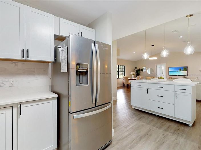 Image No.11-3 Bed Property for sale