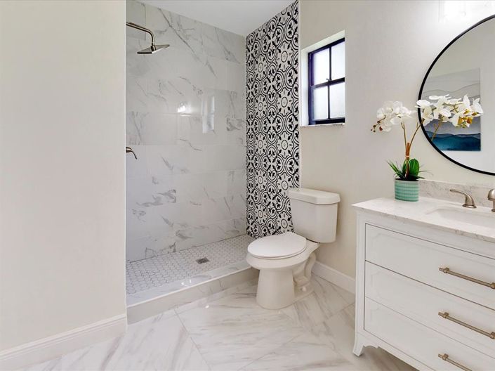 Image No.22-3 Bed Property for sale