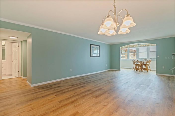 Image No.14-2 Bed Property for sale