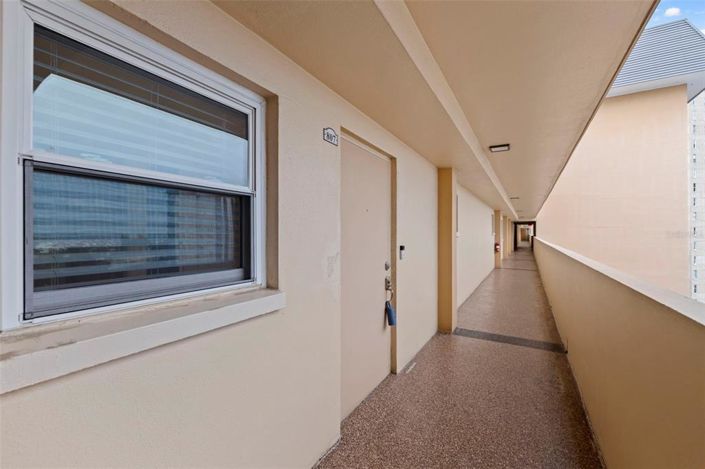 Image No.9-2 Bed Property for sale