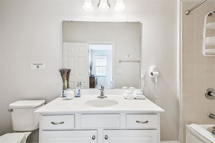 Image No.35-7 Bed Property for sale