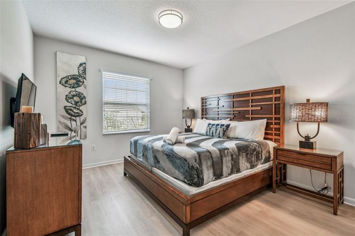 Image No.41-7 Bed Property for sale