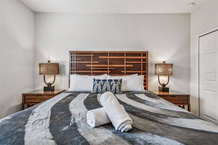 Image No.42-7 Bed Property for sale