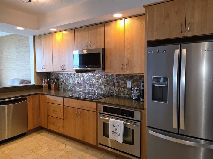 Image No.14-2 Bed Property for sale