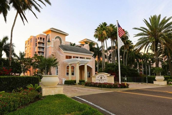 Image No.2-2 Bed Property for sale