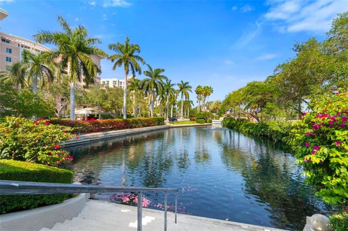 Image No.4-2 Bed Property for sale