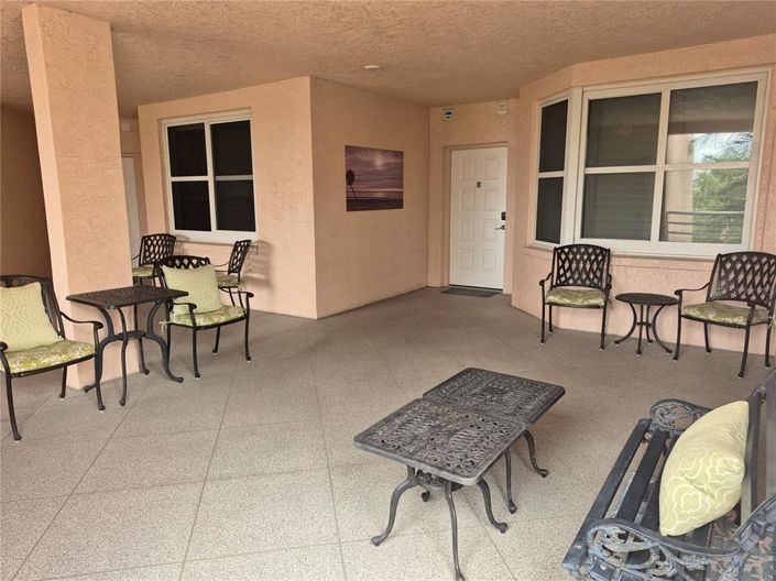 Image No.40-2 Bed Property for sale