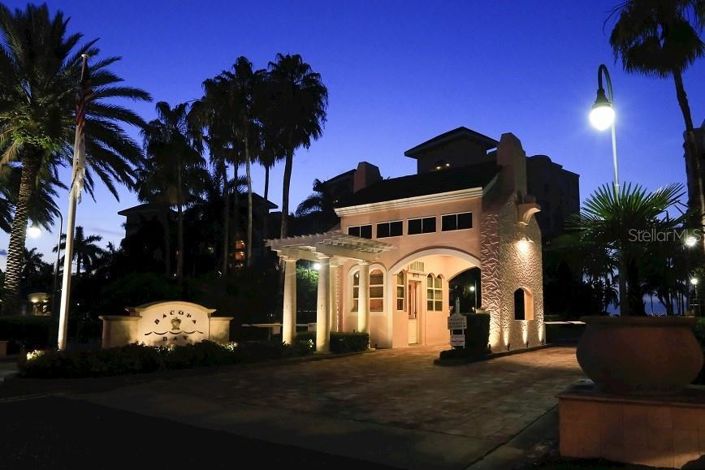 Image No.43-2 Bed Property for sale