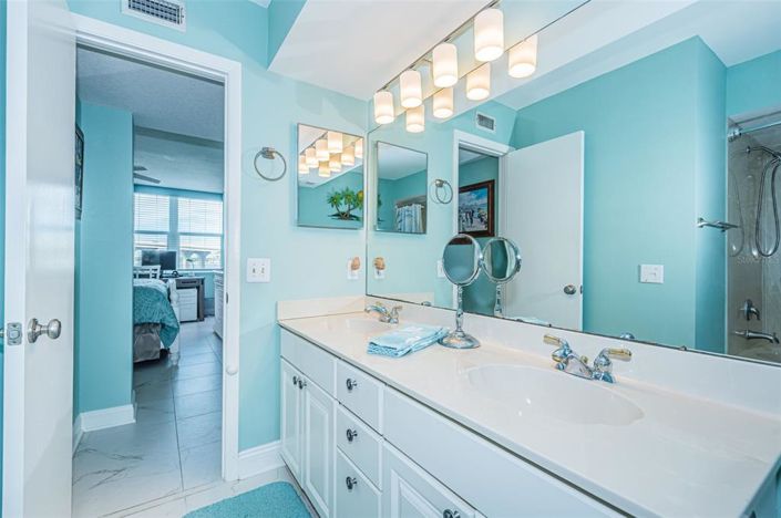 Image No.21-2 Bed Property for sale