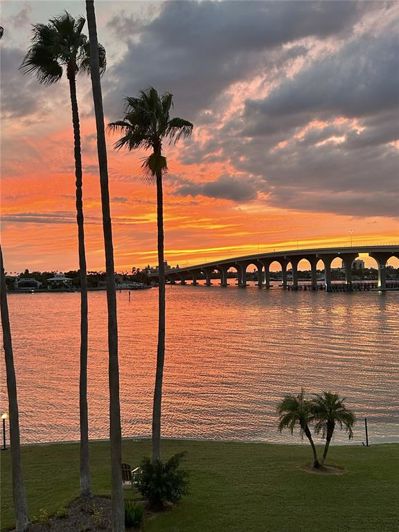 Image No.45-2 Bed Property for sale