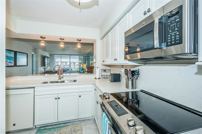 Image No.7-2 Bed Property for sale