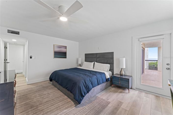 Image No.22-3 Bed Property for sale