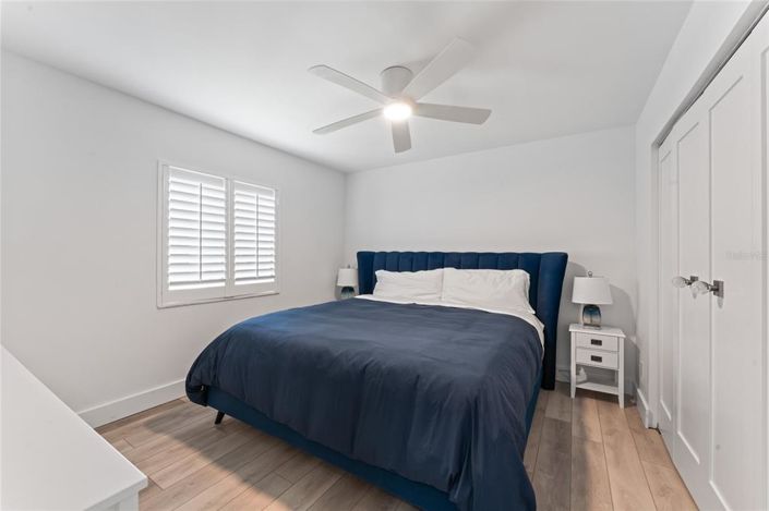 Image No.26-3 Bed Property for sale