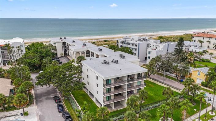 Image No.30-3 Bed Property for sale