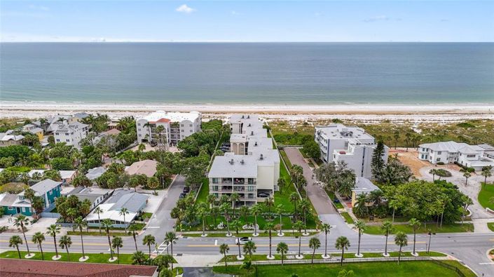 Image No.31-3 Bed Property for sale