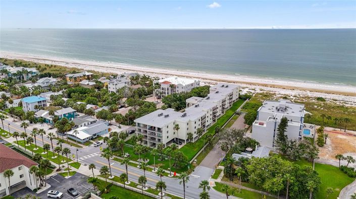 Image No.32-3 Bed Property for sale