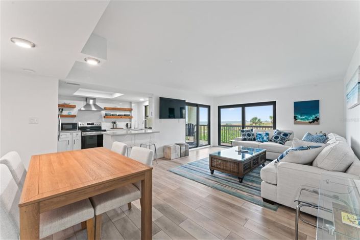 Image No.6-3 Bed Property for sale