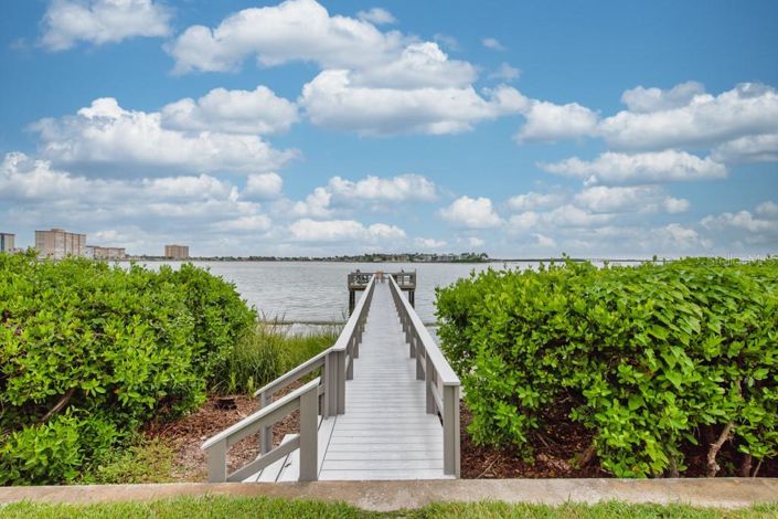 Image No.7-2 Bed Property for sale