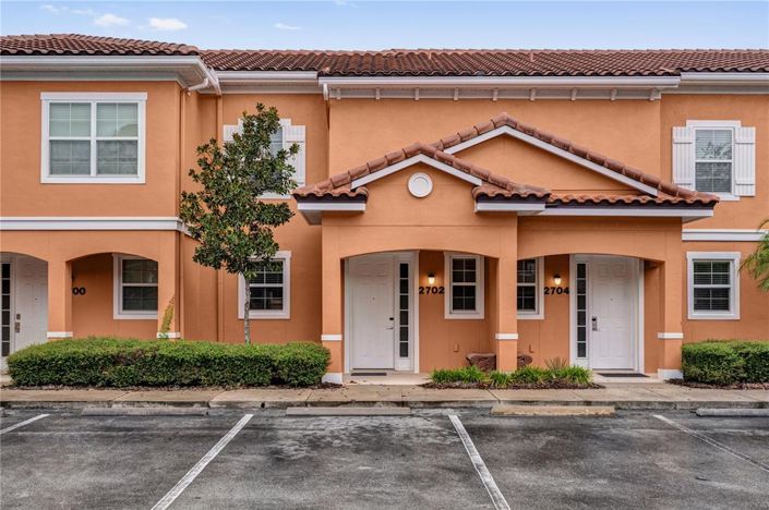Image No.1-2 Bed Townhouse for sale