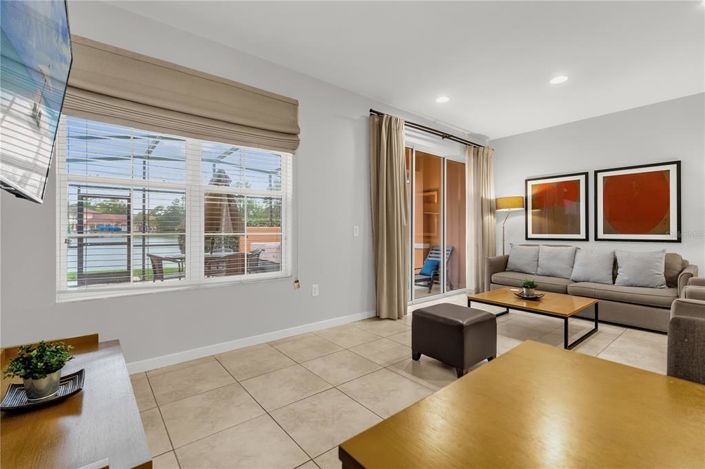 Image No.10-2 Bed Townhouse for sale