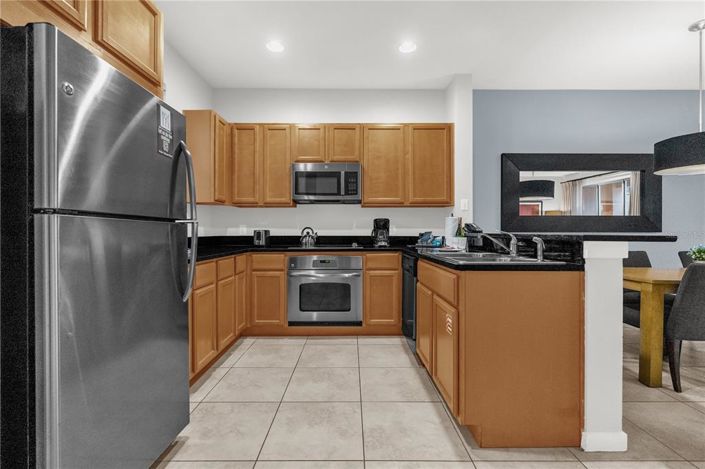 Image No.6-2 Bed Townhouse for sale