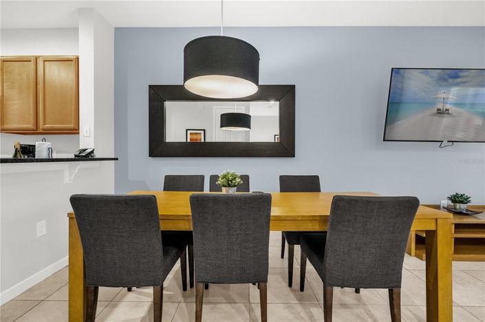 Image No.8-2 Bed Townhouse for sale