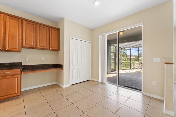 Image No.17-5 Bed Property for sale