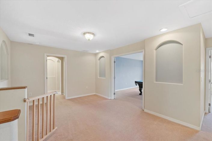 Image No.22-5 Bed Property for sale