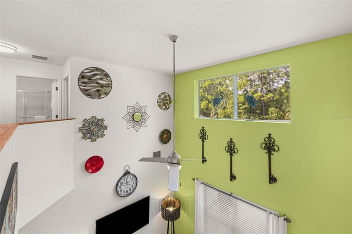 Image No.29-6 Bed Property for sale