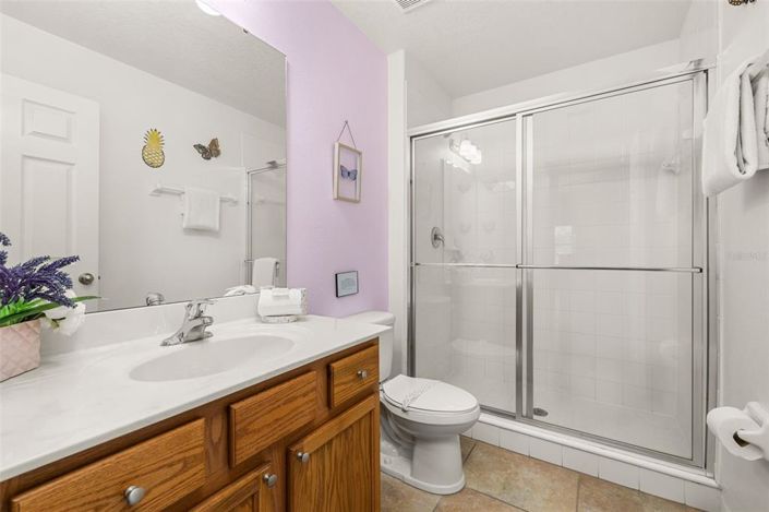 Image No.44-6 Bed Property for sale