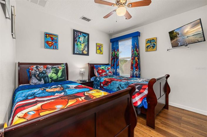 Image No.45-6 Bed Property for sale