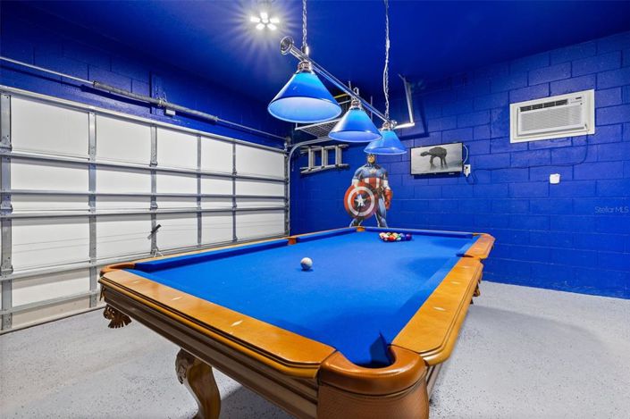 Image No.54-6 Bed Property for sale