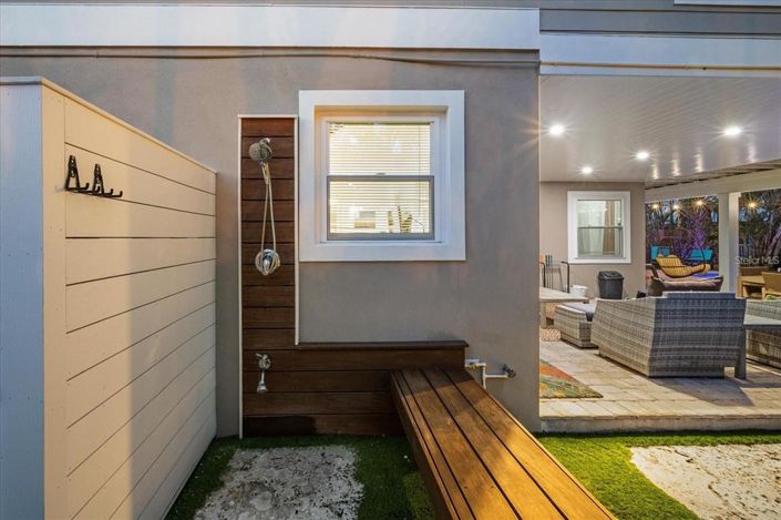 Image No.49-4 Bed Property for sale