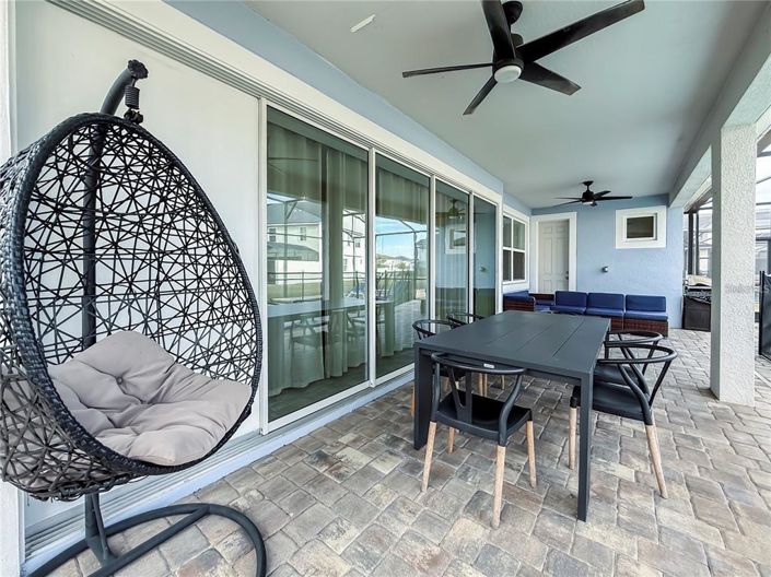 Image No.11-9 Bed Property for sale