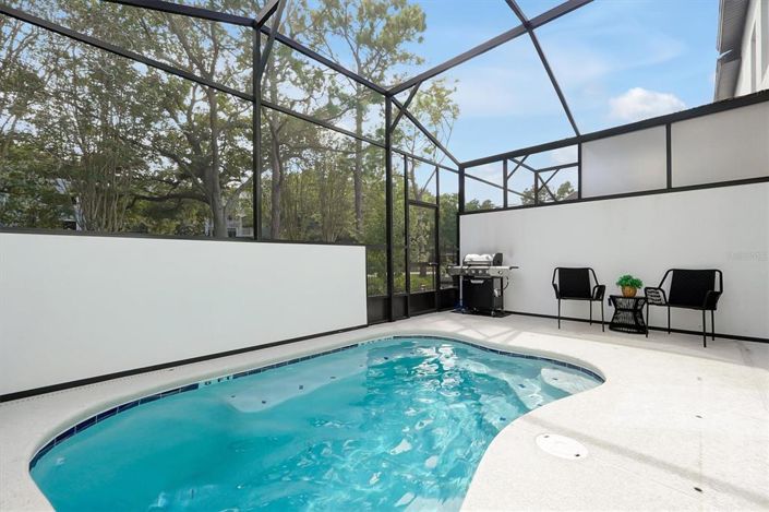 Image No.14-5 Bed Townhouse for sale