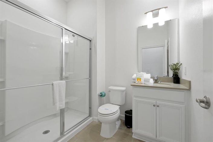 Image No.24-5 Bed Townhouse for sale