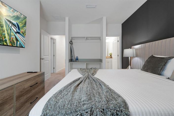 Image No.38-5 Bed Townhouse for sale