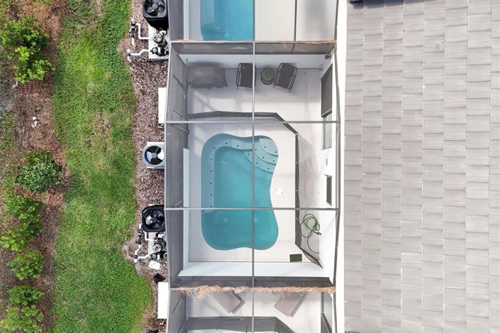 Image No.49-5 Bed Townhouse for sale