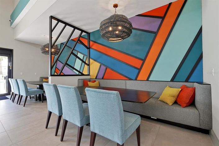 Image No.54-5 Bed Townhouse for sale