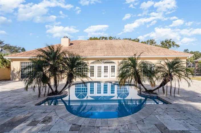 Image No.32-4 Bed Property for sale