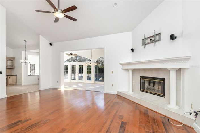 Image No.7-4 Bed Property for sale