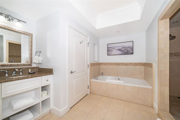 Image No.22-2 Bed Property for sale