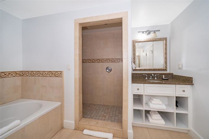 Image No.23-2 Bed Property for sale