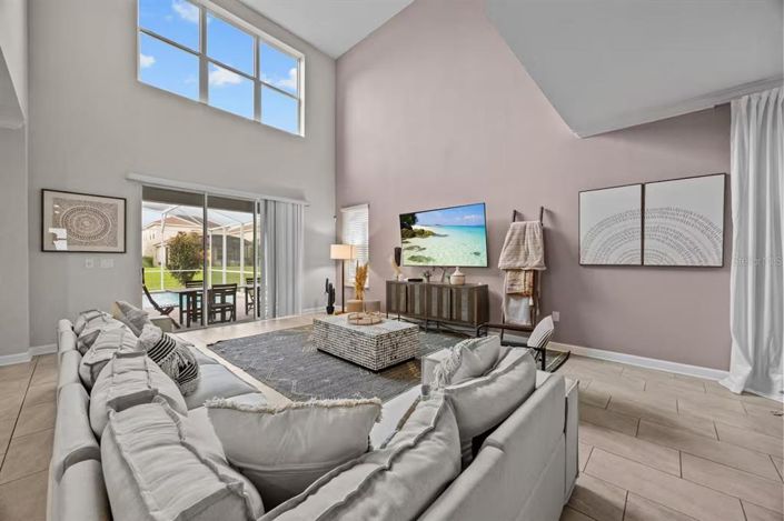 Image No.11-5 Bed Property for sale