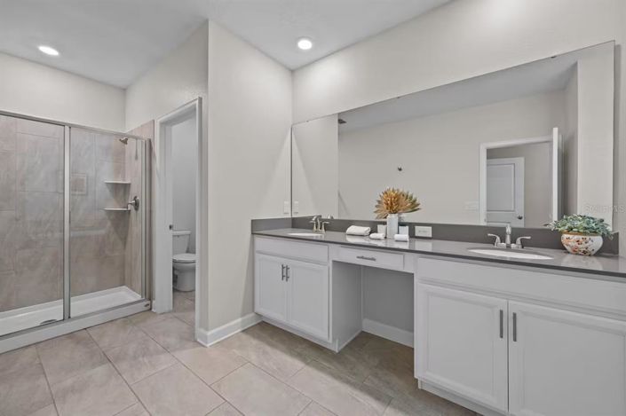 Image No.27-5 Bed Property for sale