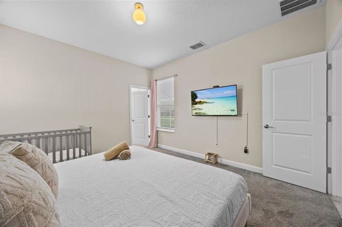 Image No.29-5 Bed Property for sale