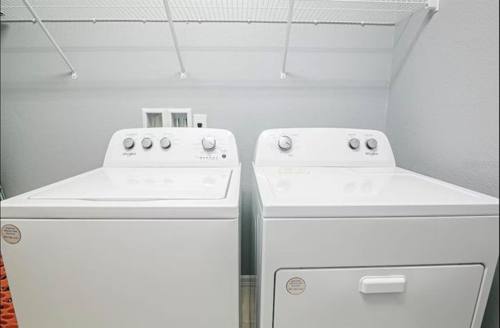 Image No.33-10 Bed Property for sale